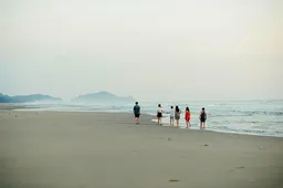 2025 여름 해수욕장 개장 일정 속초&middot;강릉 야간 개장