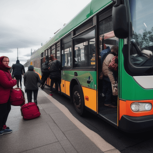 버스를 기다리고있는 사람들