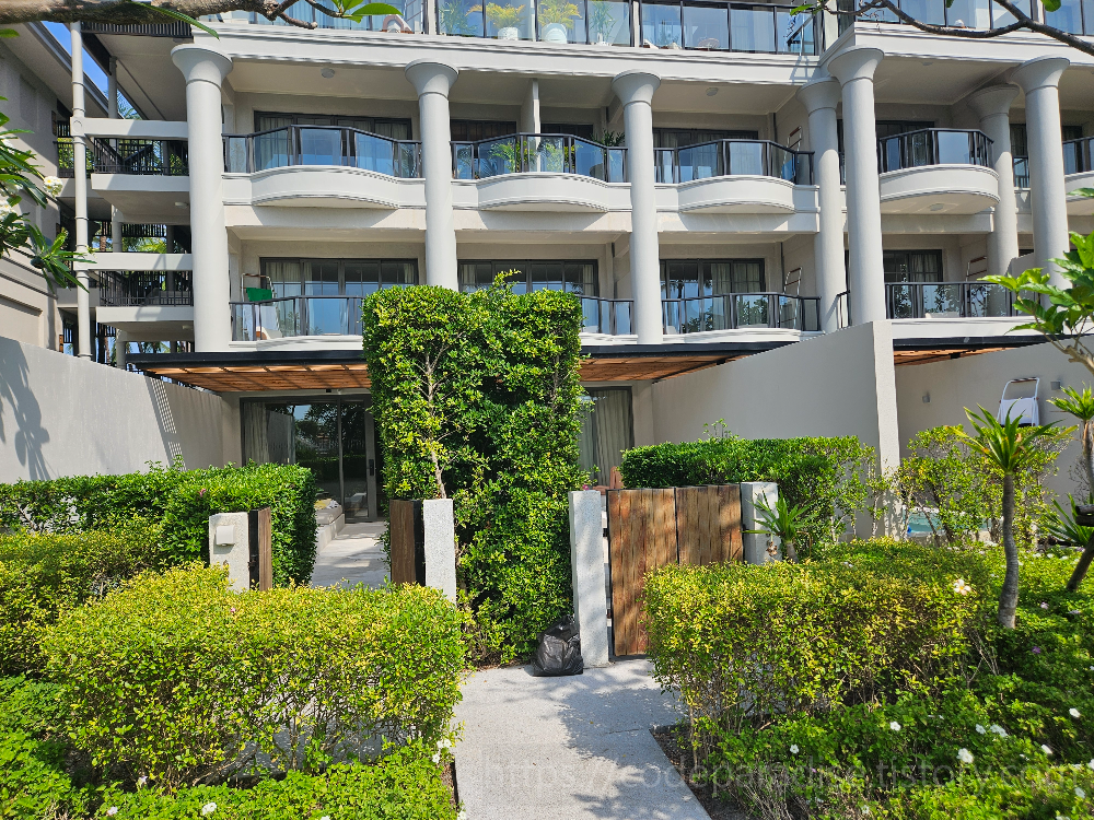 호텔 안 해변 사진