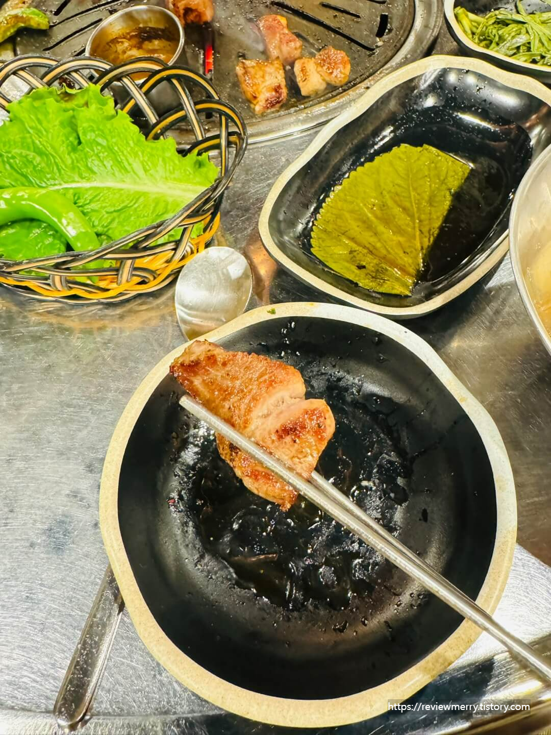 목살 구운사진