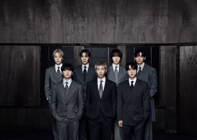 방탄소년단 아리랑, BTS, 아리랑, 고양콘서트, BTS월드투어, 훌리건, 정국, 지민, 뷔, 제이홉, 진, 슈가, RM, 고양종합운동장, 빅히트뮤직, K팝, 팔찌도난, 태극기무대, 경회루파빌리온, 아미