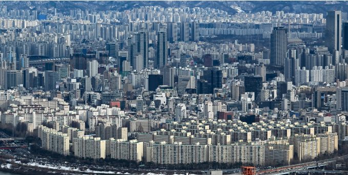 서울 한강변 아파트 밀집 사진