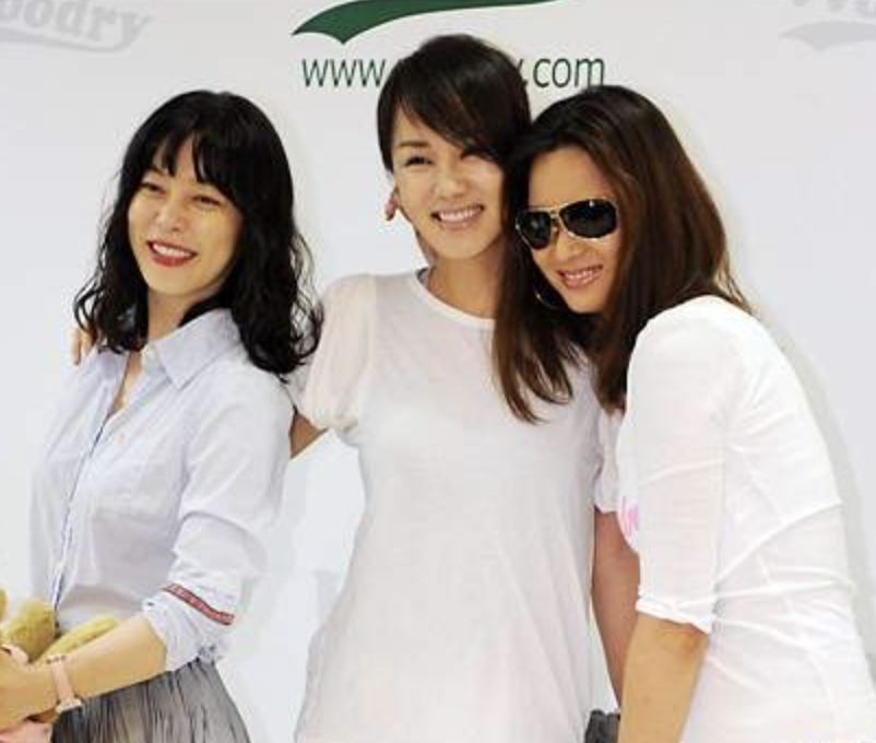 이소라 엄정화 최화정 함께 있는 모습