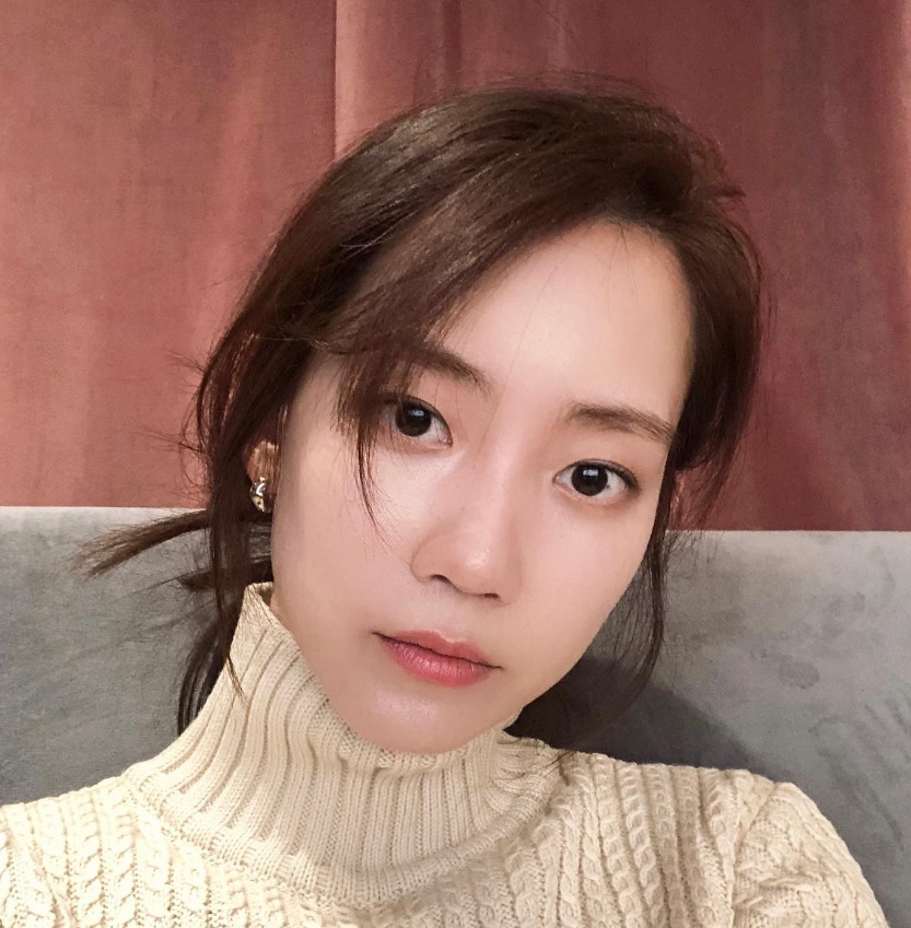 신현빈
