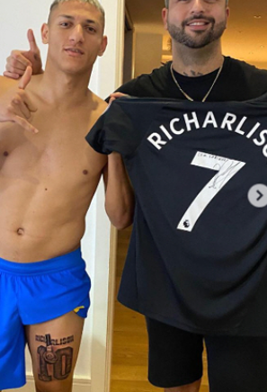 히샬리송 문신1