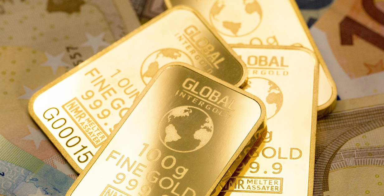 금 ETF vs 실물 금: 수익률과 세금 차이 비교