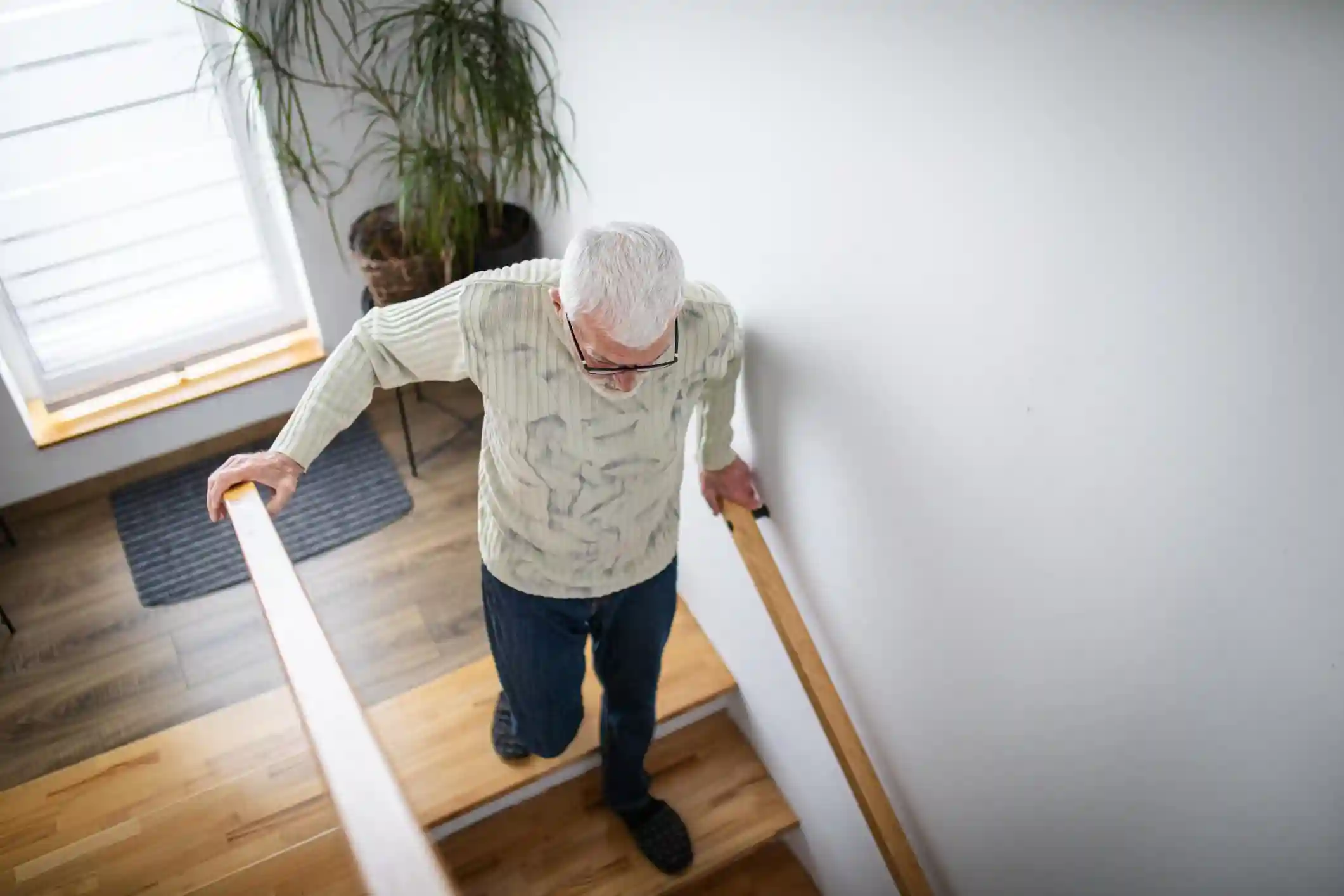 부모님 집 계단 낙상예방 안전바 설치