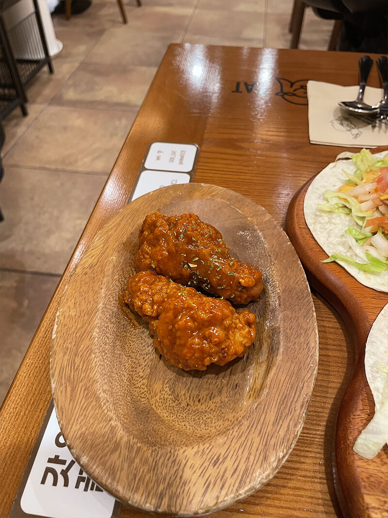 갓잇 타코 - 치킨 - 핫치폴레윙 - 치폴레