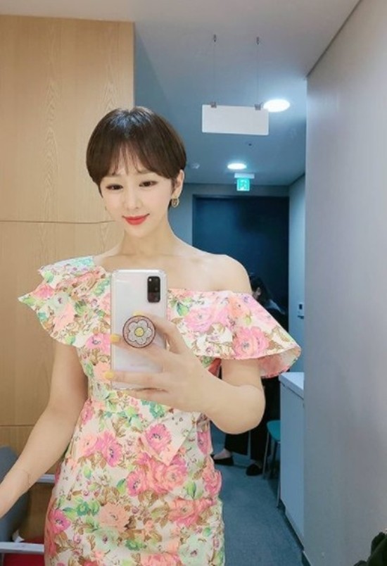 박군한영 열애