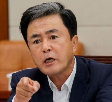 김태흠 충남도지사 프로필 나이 고향 학력 재산