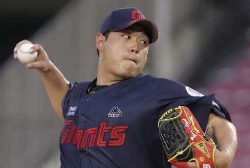 나균안 야구선수 프로필 나이 고향 학력 연봉 와이프 인스타 