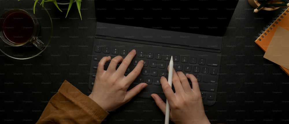 DDoS 공격 관련 이미지