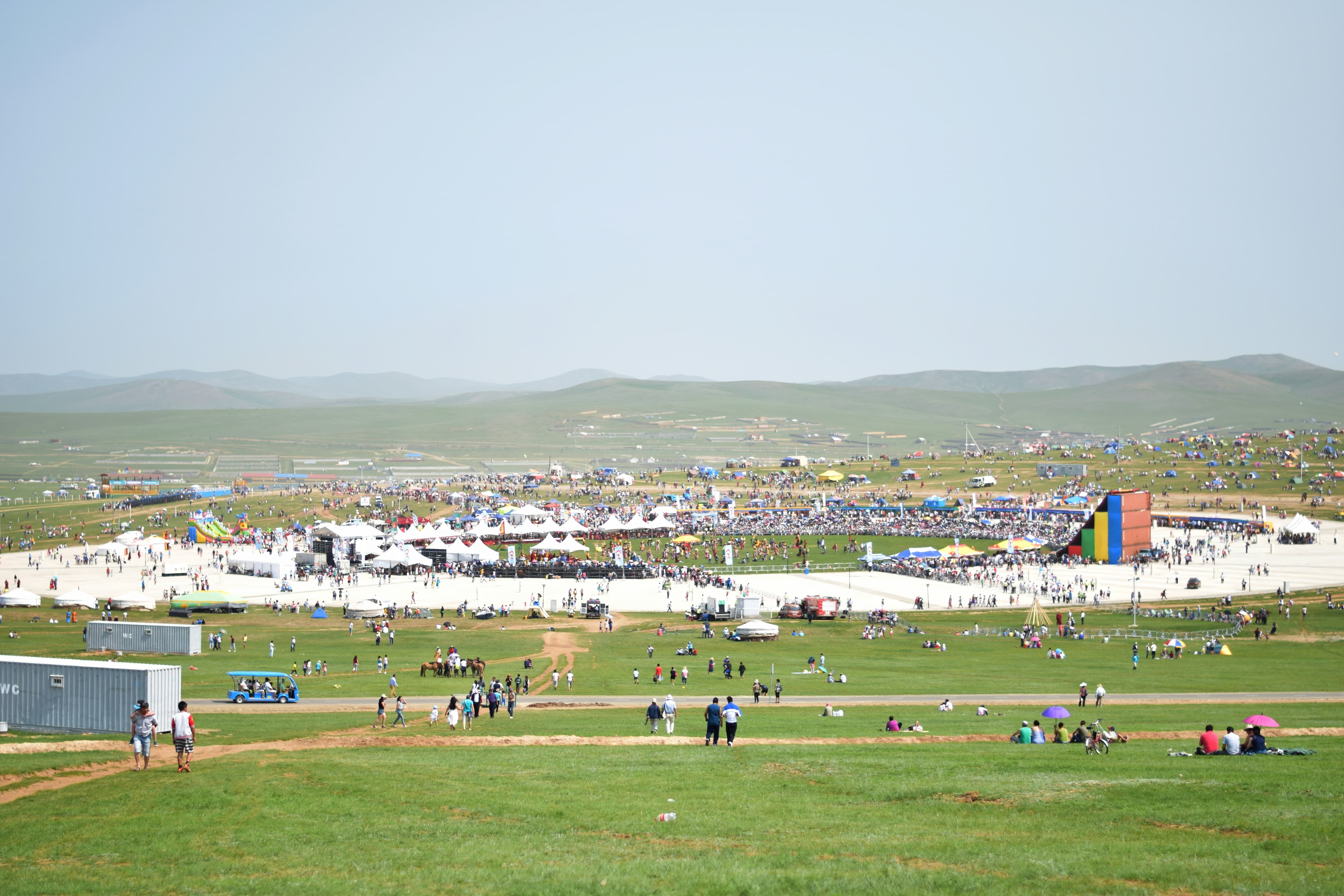 나담(Naadam)의 스포츠들