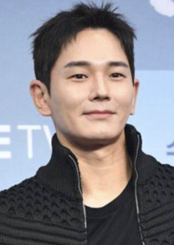 온주완 방민아 11월 결혼