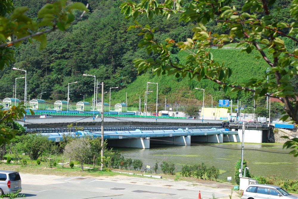 녹산수문공원에서 바라본 녹산수문
