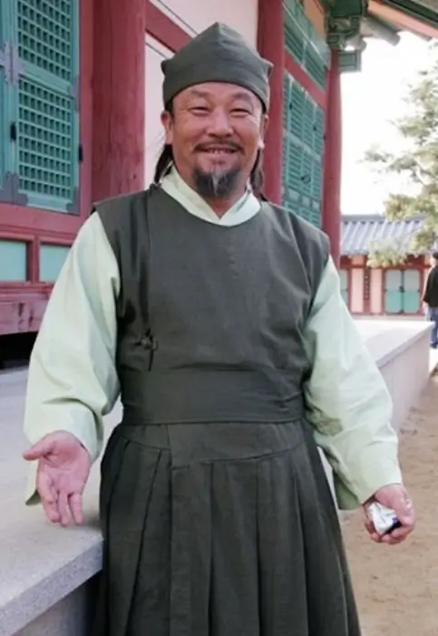 임현식