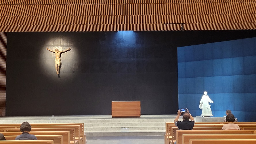 남양 성모 성지 소성전 안 사진