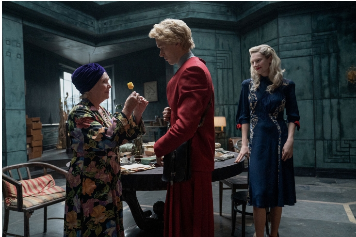 <헝거게임: 노래하는 새와 뱀의 발라드> 장면