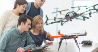 드론 조종 교육