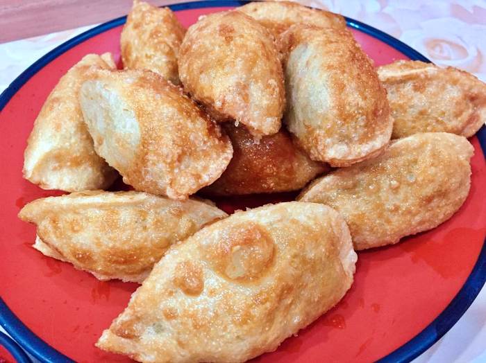 토요일은 밥이좋아 천안 군만두 맛집 바삭한 얇은 만두피 촉촉한 만두소 수제만두 야끼만두 인생 만두 한해 게스트 토밥 좋아 추천 방송정보
