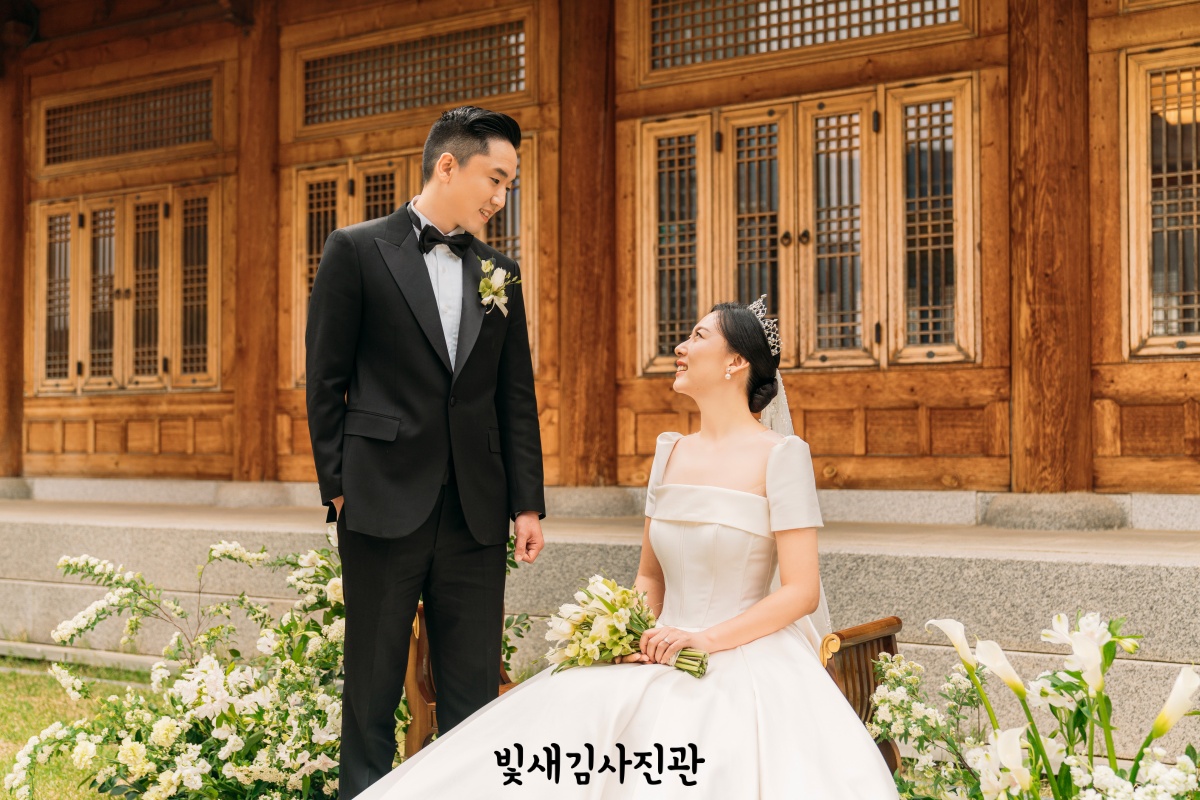 경원재 본식스냅 한옥웨딩 야외결혼식 14