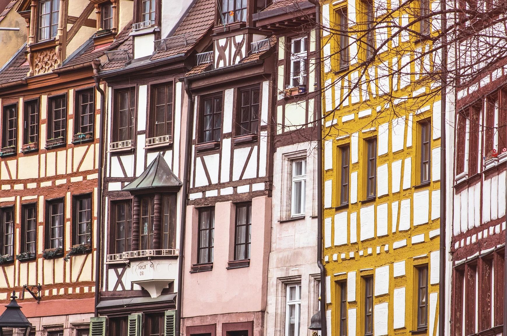 보험과 대출은 어떻게 부동산 가격을 결정하는가