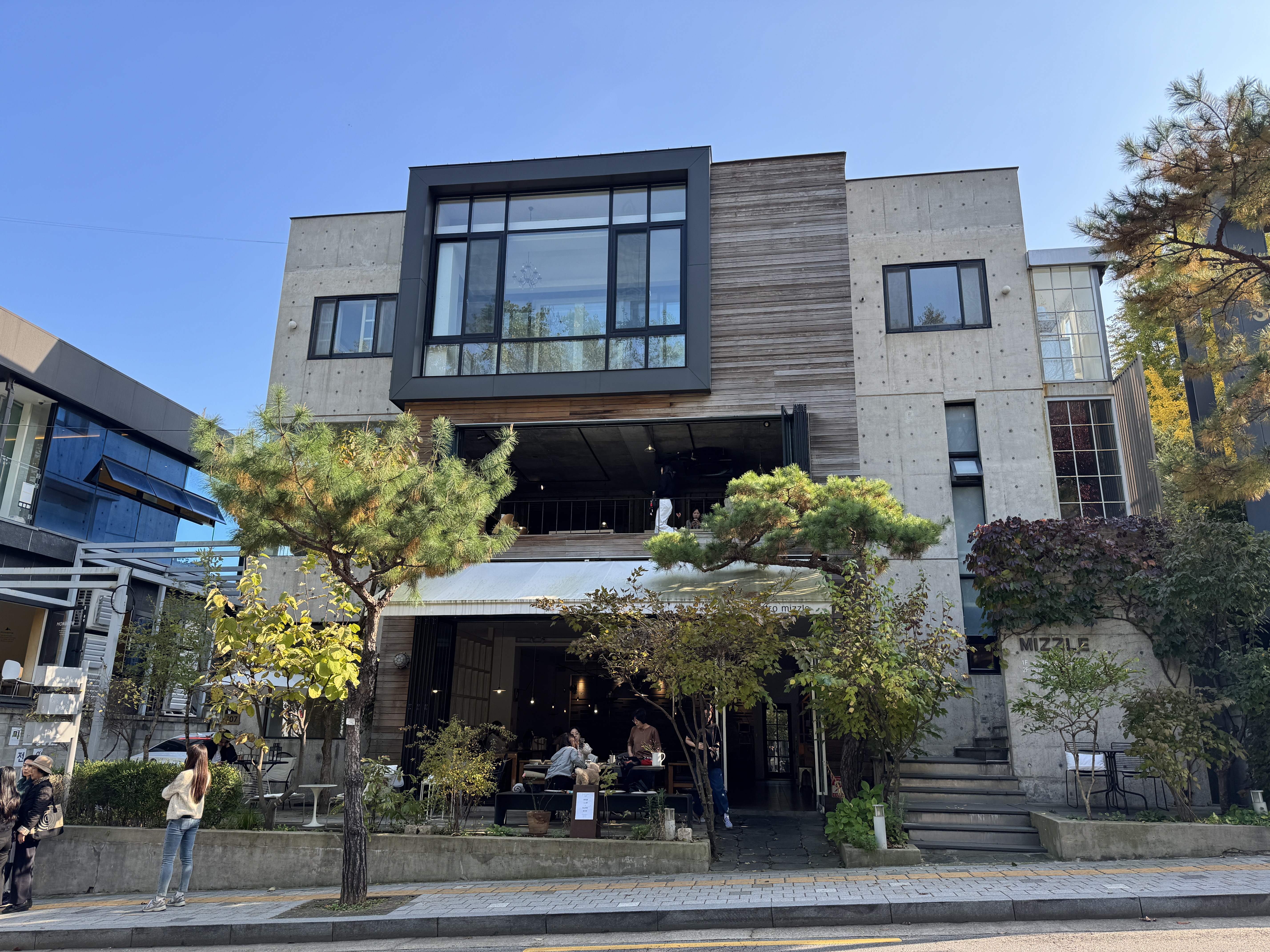 419카페거리-미즐카페엠-외관