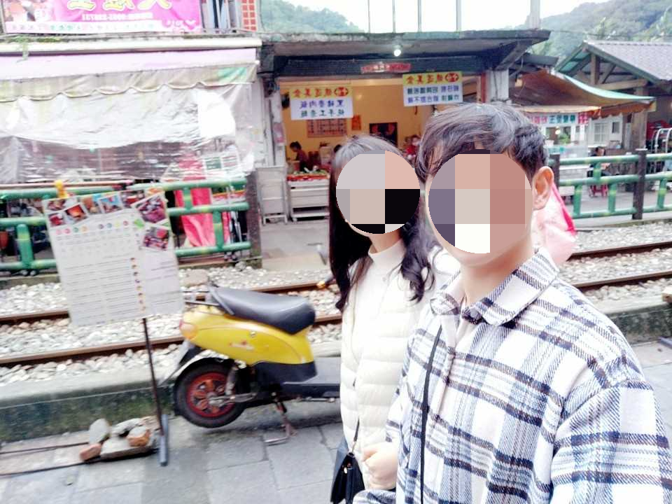 스펀