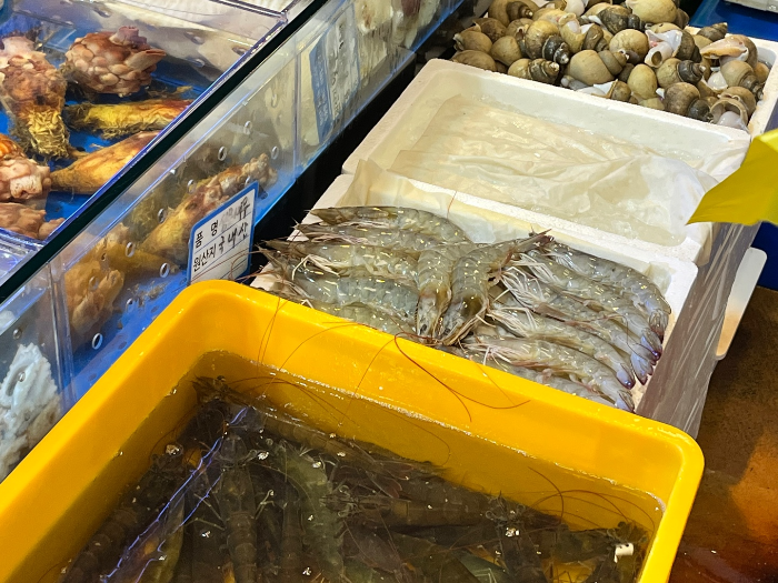 생 대하와 구이용 대하