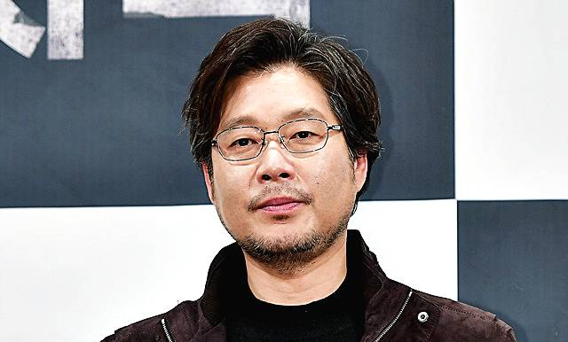 유재명