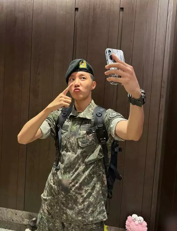 방탄소년단(BTS) 제이홉 특급전사로 선정