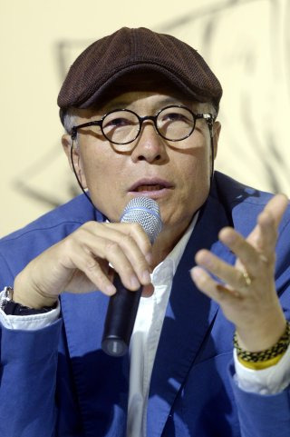 허영만 활동 중단 &lsquo;백반기행&rsquo; 7년 만에 시즌1 종영