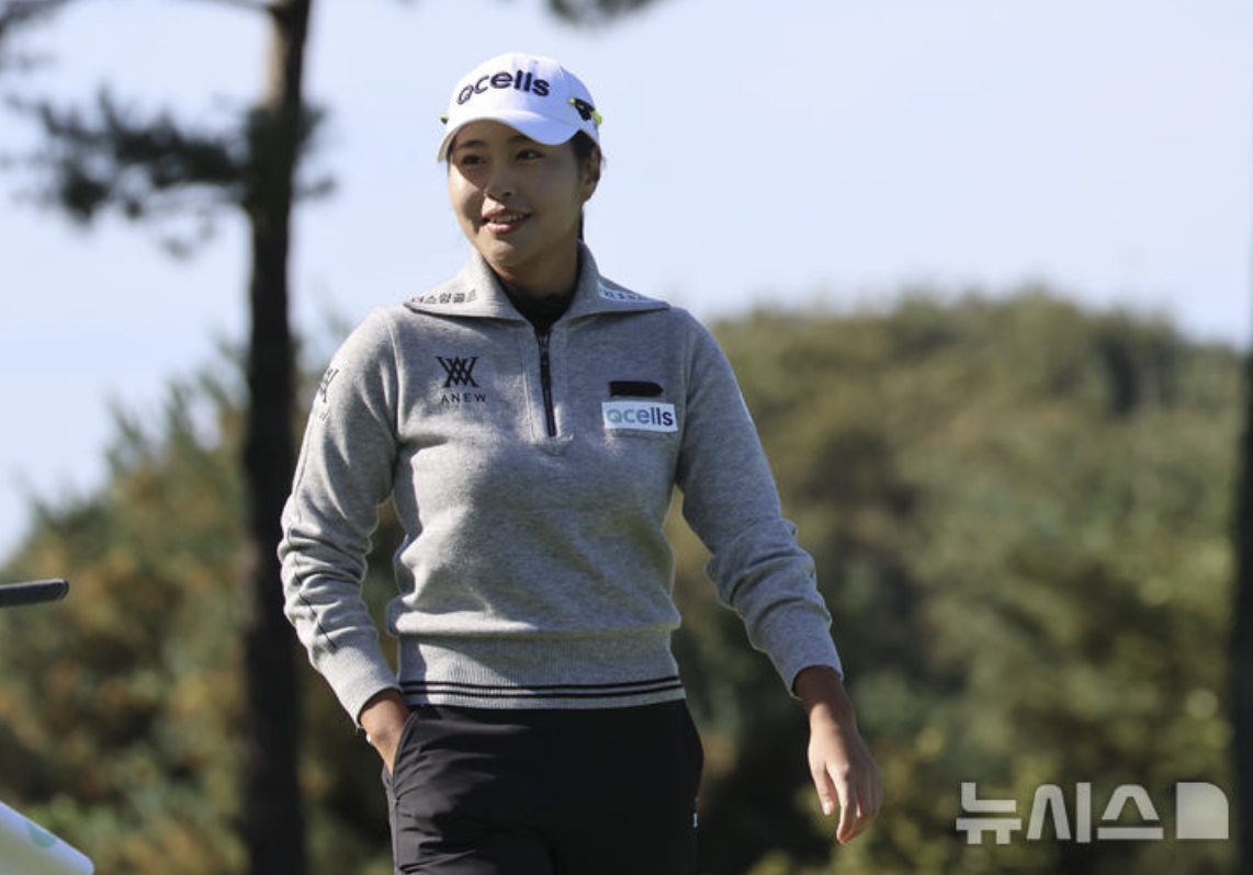 LPGA투어 BMW레이디스 챔피언십 공동4위 (좌)최혜진, (우)성유진 (사진출처.뉴시스)