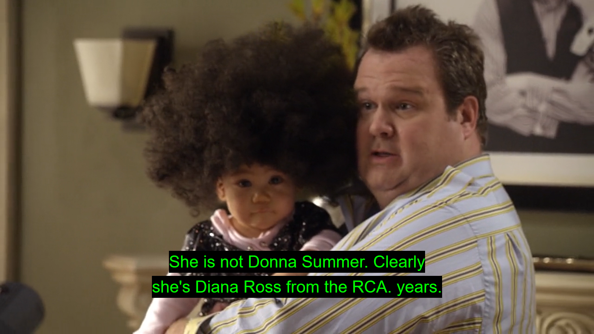 Modern Family S01E06_05