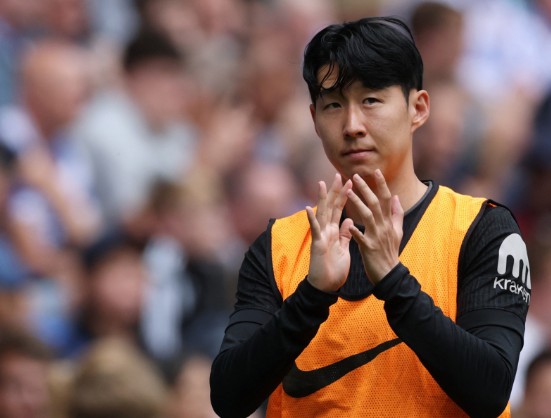 토트넘 홋스퍼 손흥민 이적 - 계약만료, 이적료, 이적설 후보지, 이적 거부권