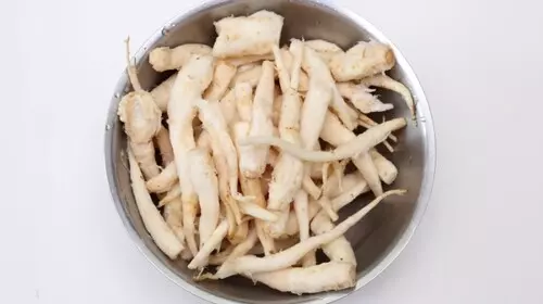 더덕 손질 사진