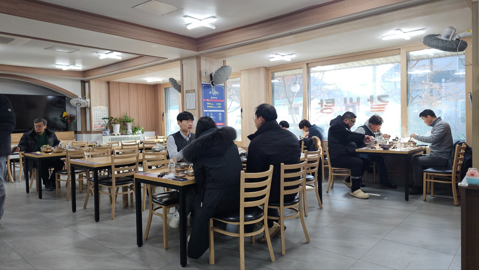 화성시 비봉면 갈비탕만 파는, [본가갈비탕]