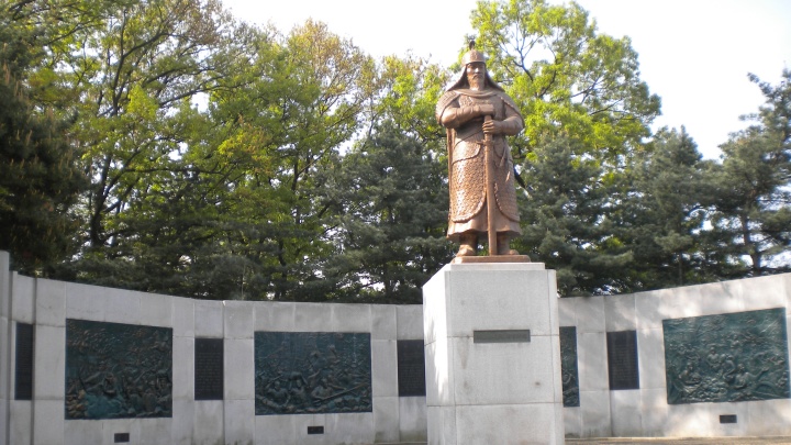 권율장군 동상