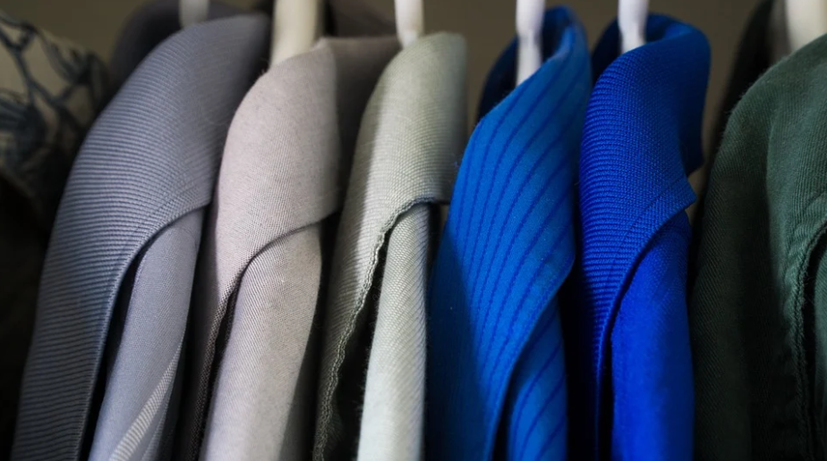 파란 옷 꿈해몽