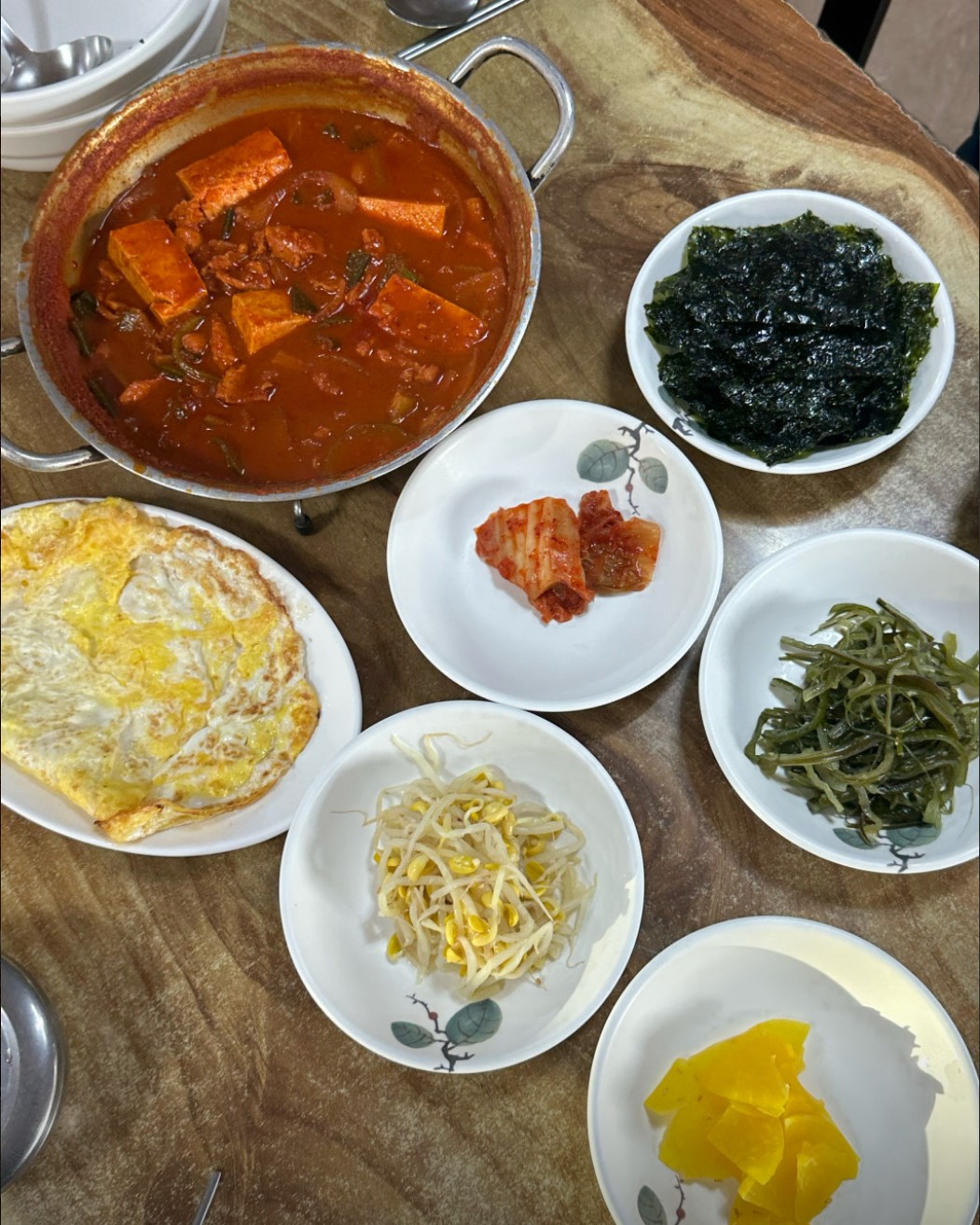 광주 엄마네돼지찌개 메뉴 이미지