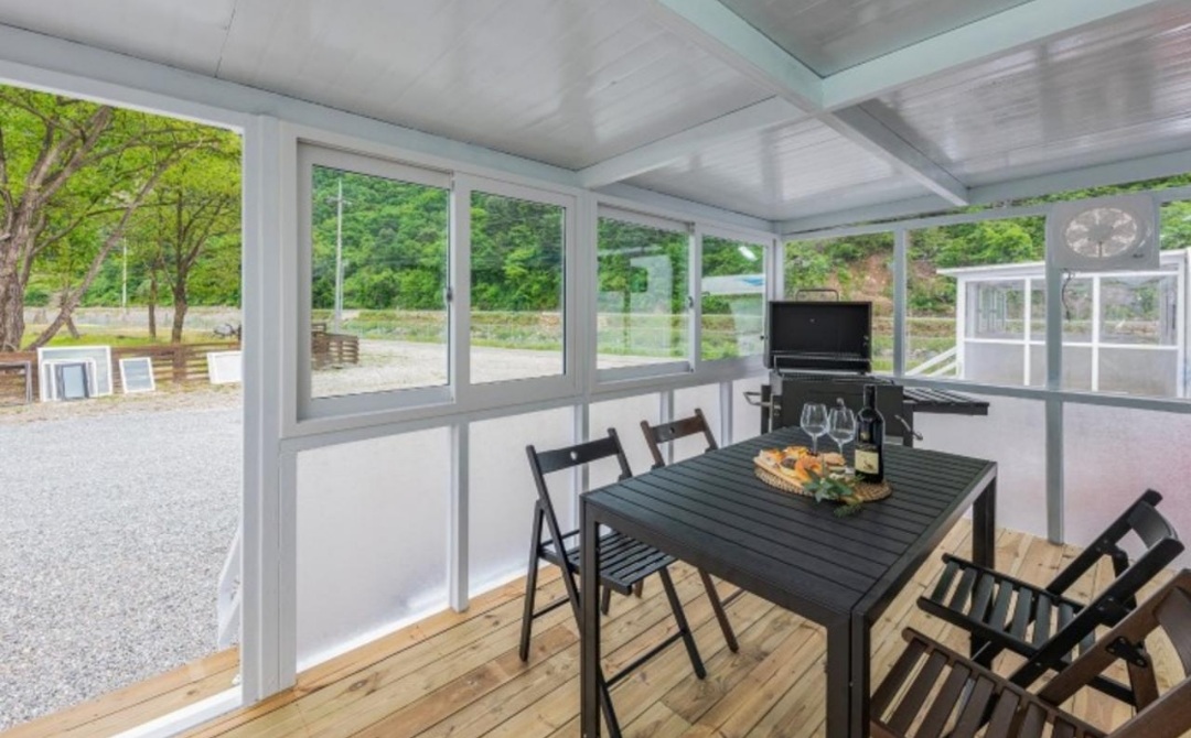 카라반 바베큐장