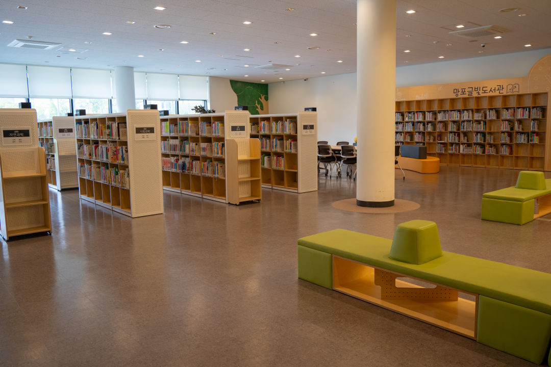 망포 글빛도서관 어린이자료실