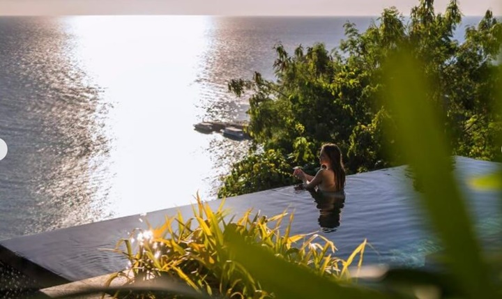 샹그릴라보라카이