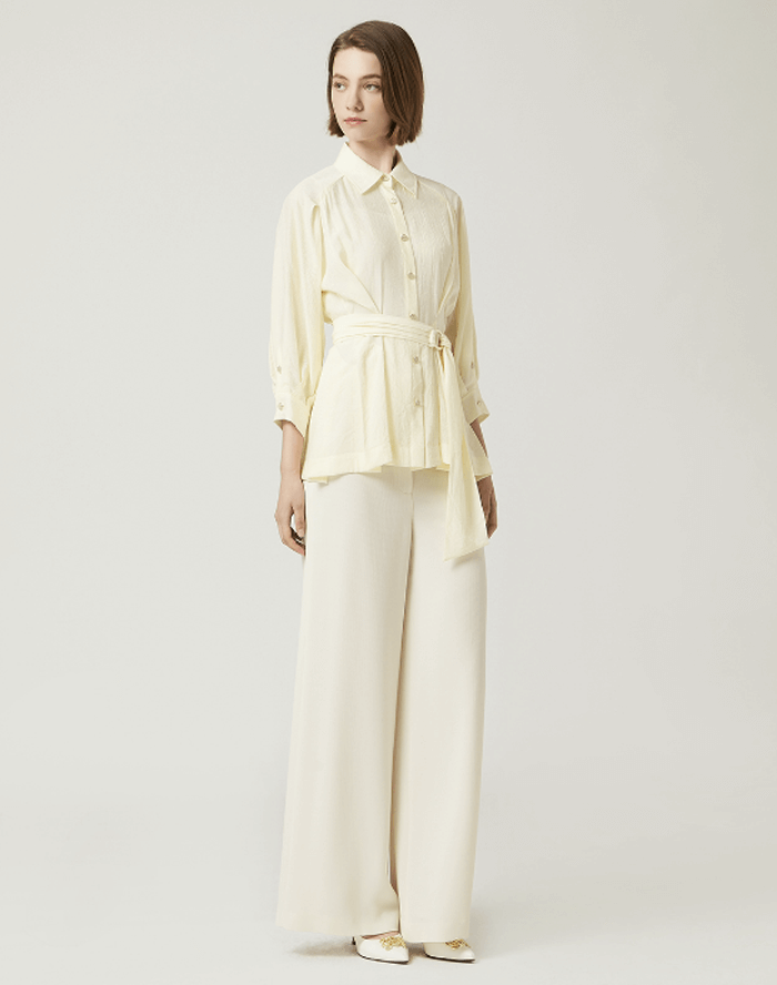 모조에스핀 블라우스