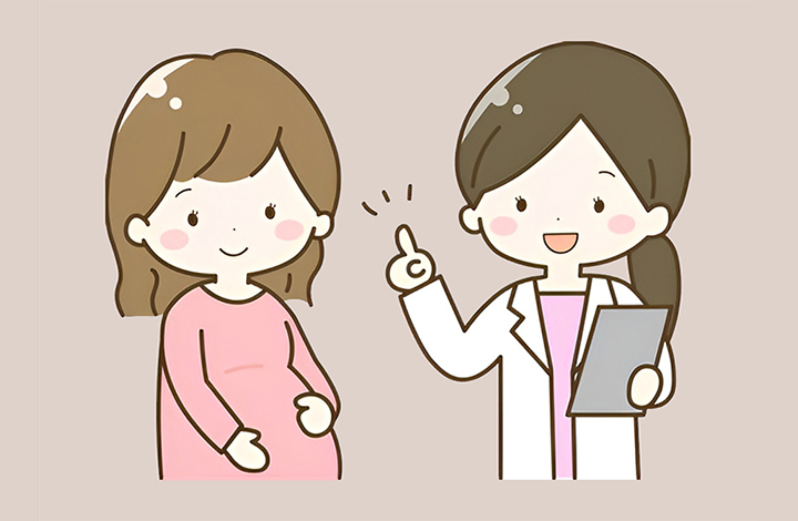 전문의에게-설명을-듣는-임산부