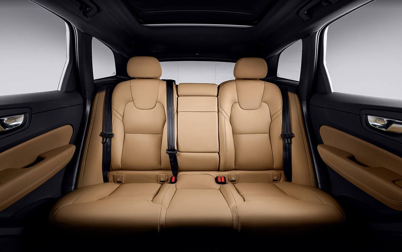 볼보 XC60 