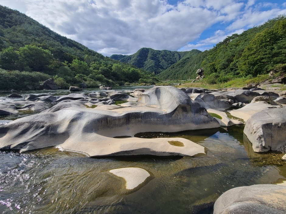 영월 요선암 돌개구멍