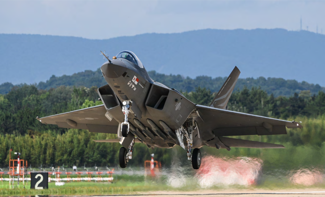 KF-21 보라매 전투기