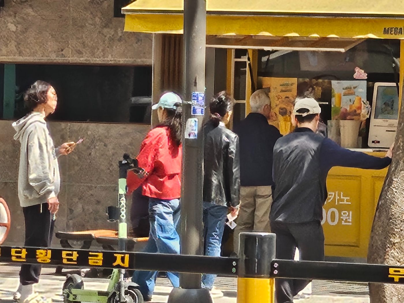 오프라인 취미 추천: 스마트폰 없이 더 몰입할 수 있는 10가지 활동