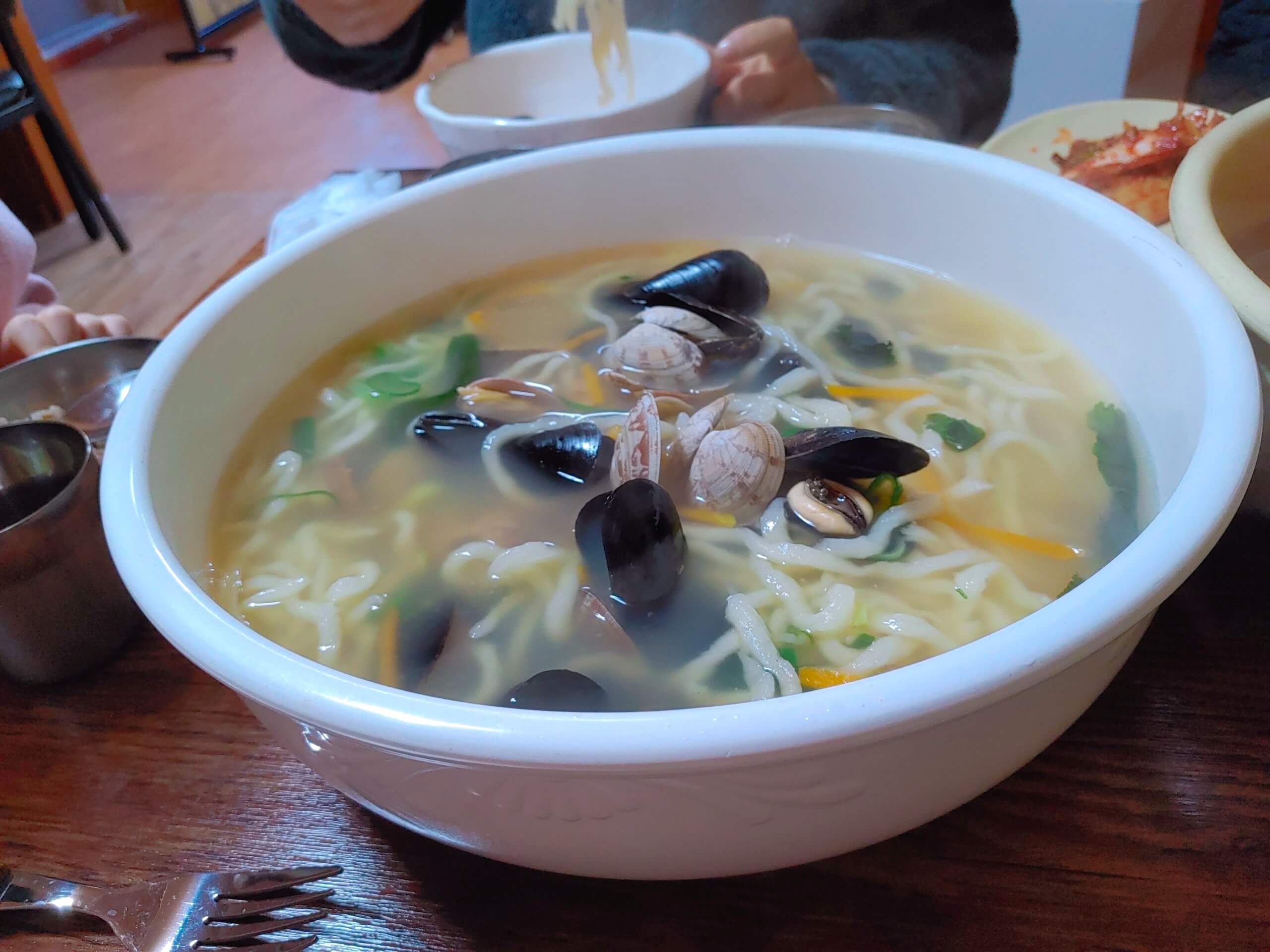 시골_여행_칼국수_메뉴